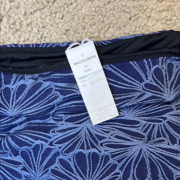 Cupshe Navy Floral Bikini Bottom - Picture 2 of 4